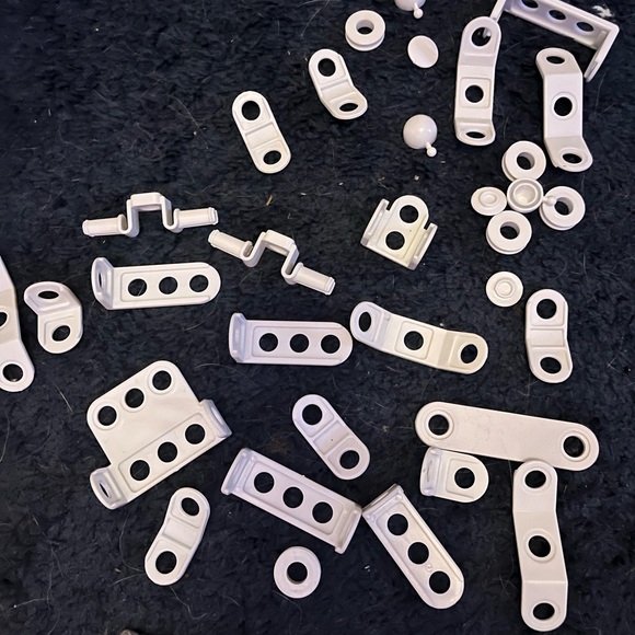 Building - Picture 6 of 7